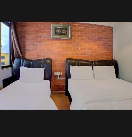 Tai Hoe Hotel Pengerang Kampung Sungai Rengit Dış mekan fotoğraf